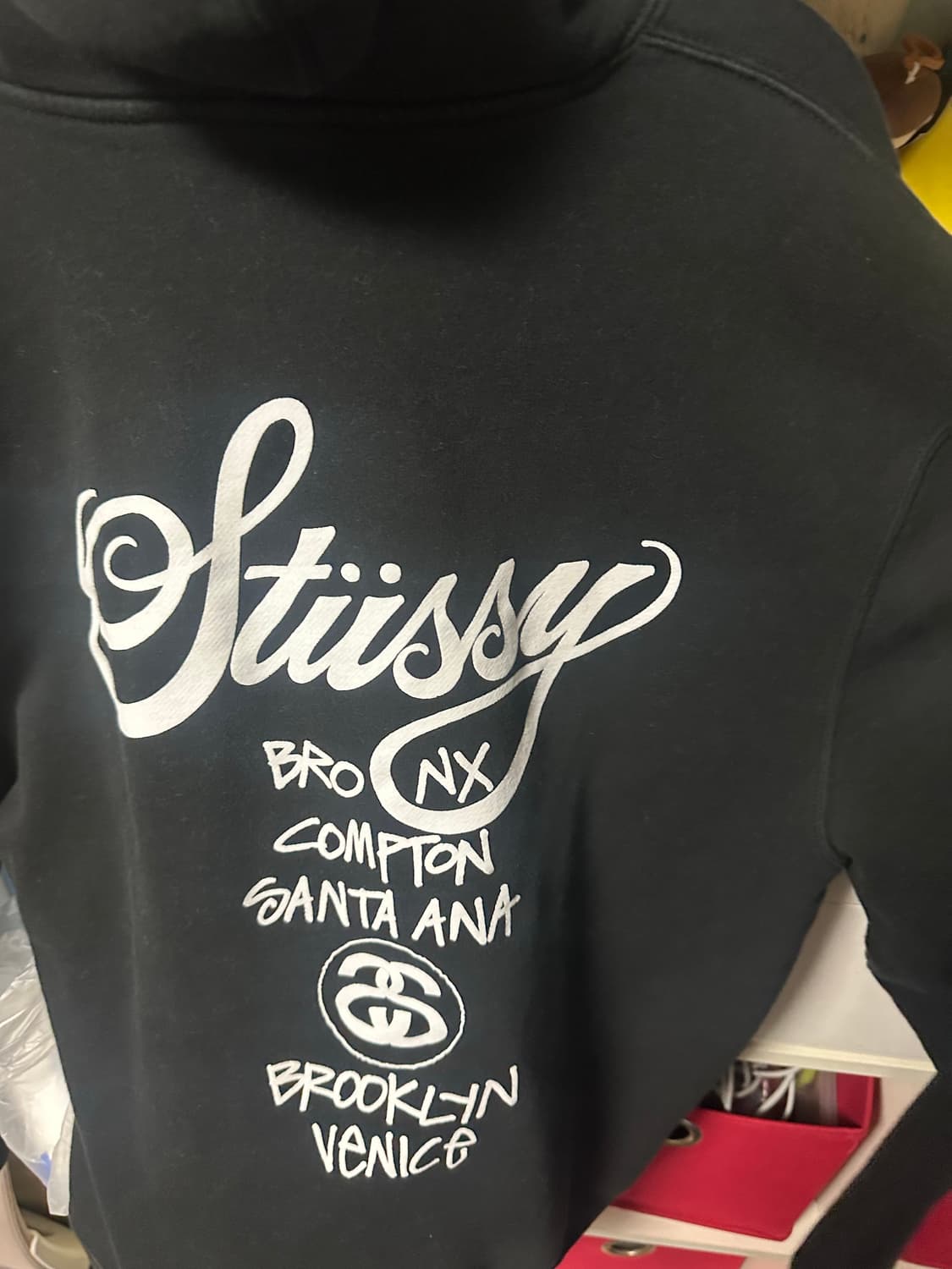 스투시 월드투어 후드티 xl 상품이미지3