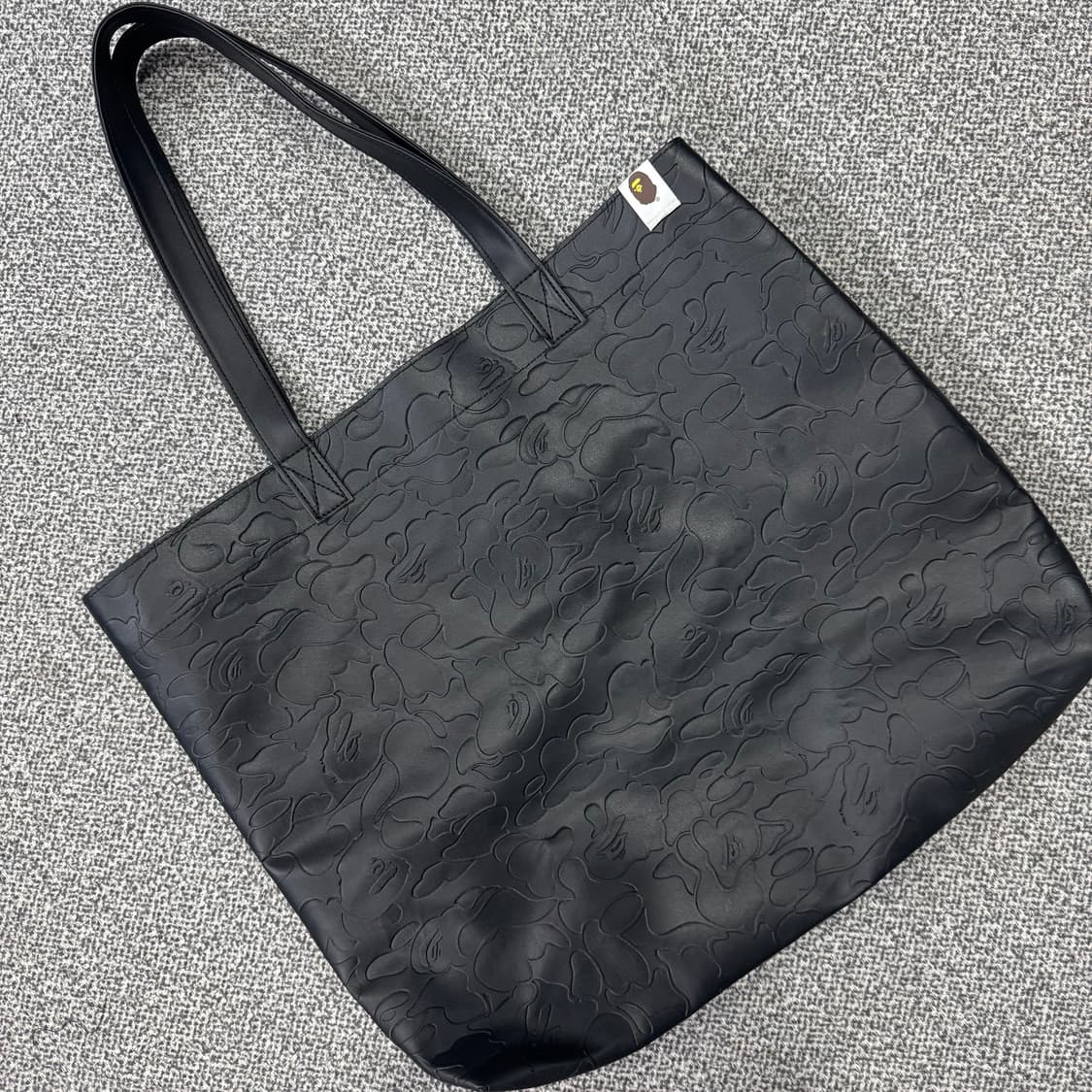 베이프 가죽 토트백 상품이미지2