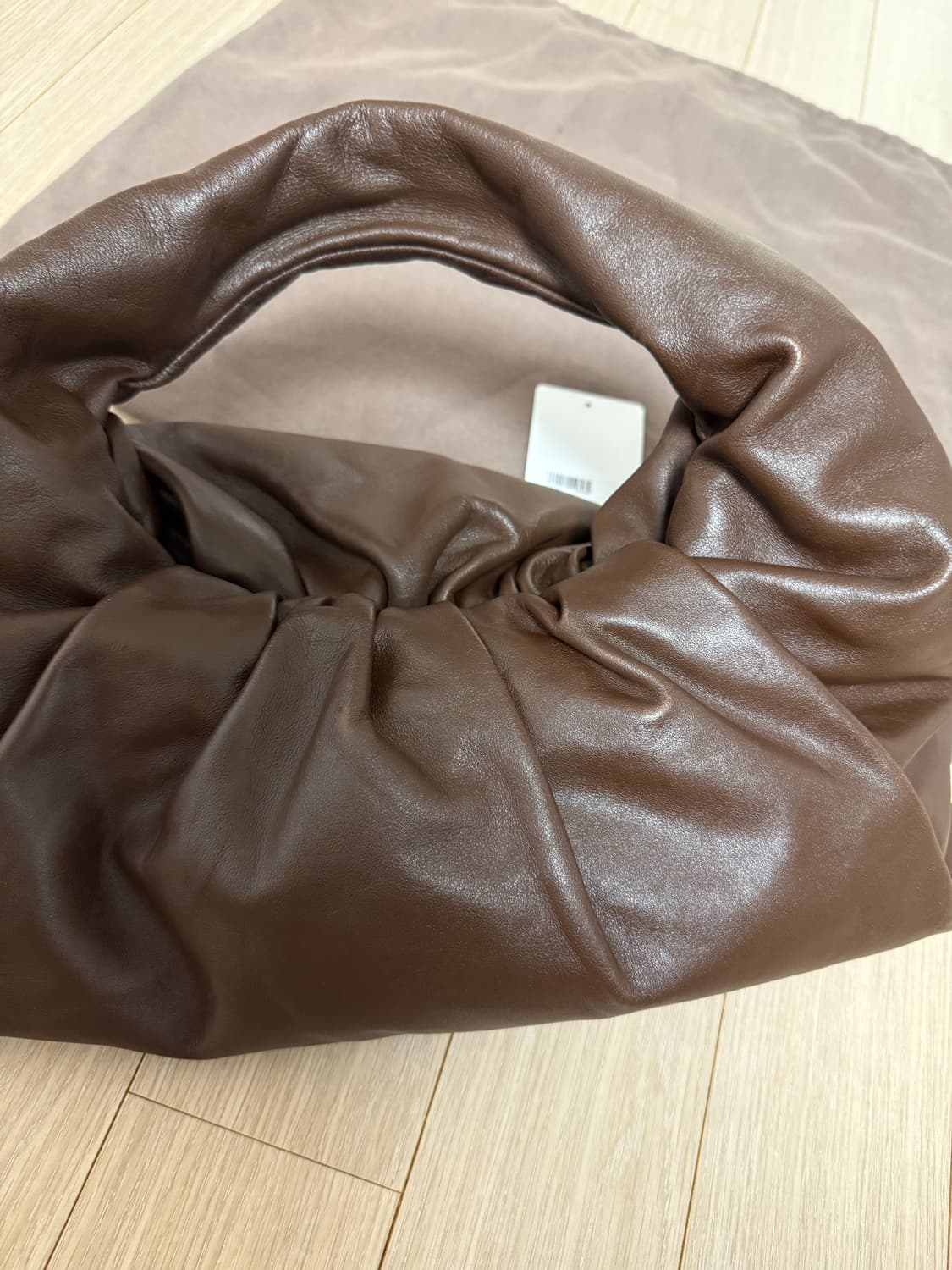 보테가베네타 셔링 호보백 상품이미지6