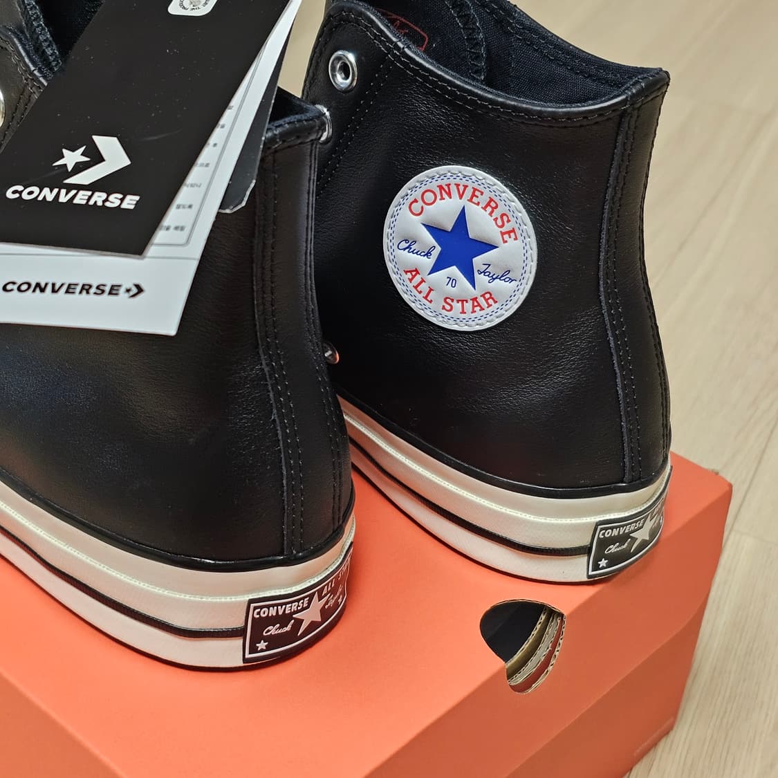 280 새제품) 컨버스 척 70 레더 가죽 블랙 A07200C 릭오웬스맛 상품이미지4