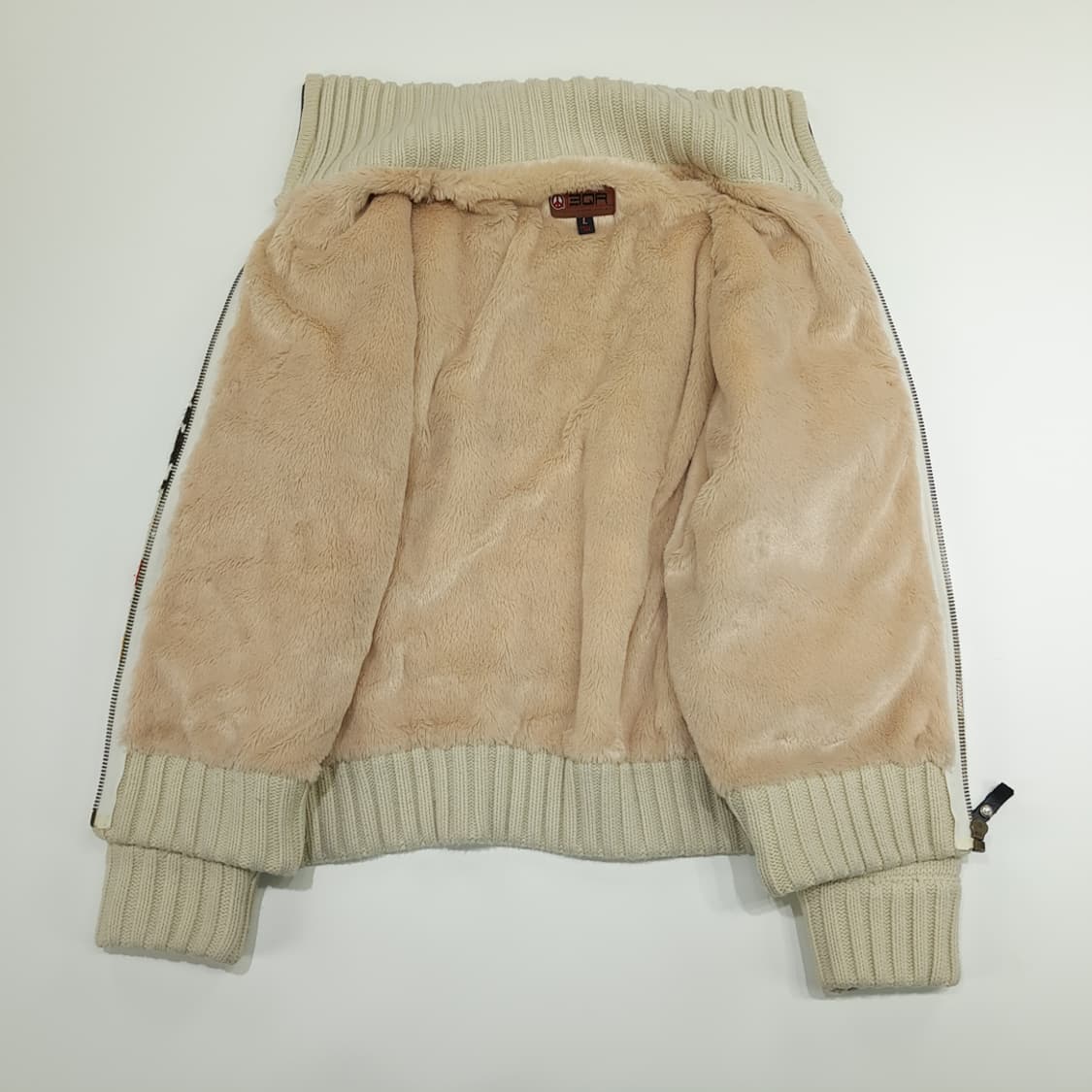 CN936 L 3QR 네이티브 그래픽 퍼안감 집업 니트 스웨터 상품이미지4