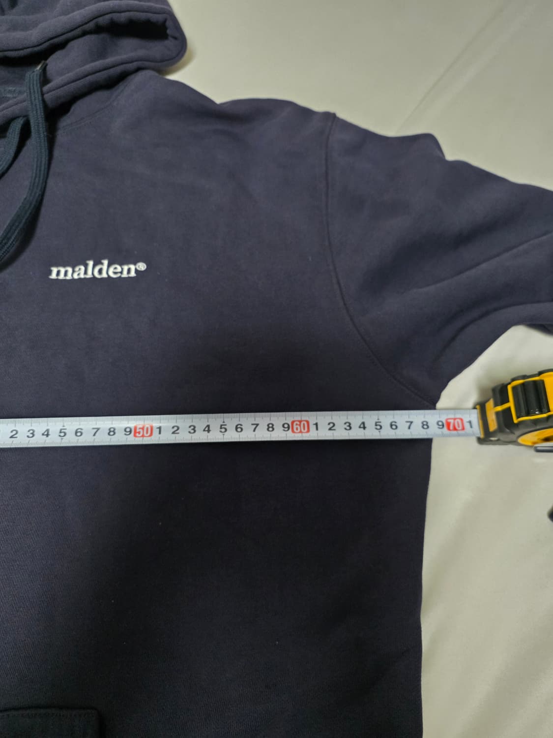 (미사용) 몰든 후드티 XL ,가단 69, 뒷면 접어둔 곳 탈색 상품이미지4