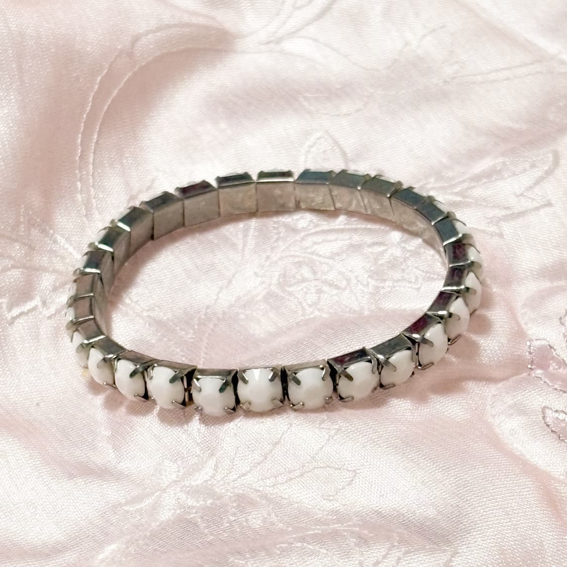 (이체시에눌) 일본 히메갸루 생화이트 핀터깔 큐빅 밴딩 큐빅 팔찌  상품이미지2