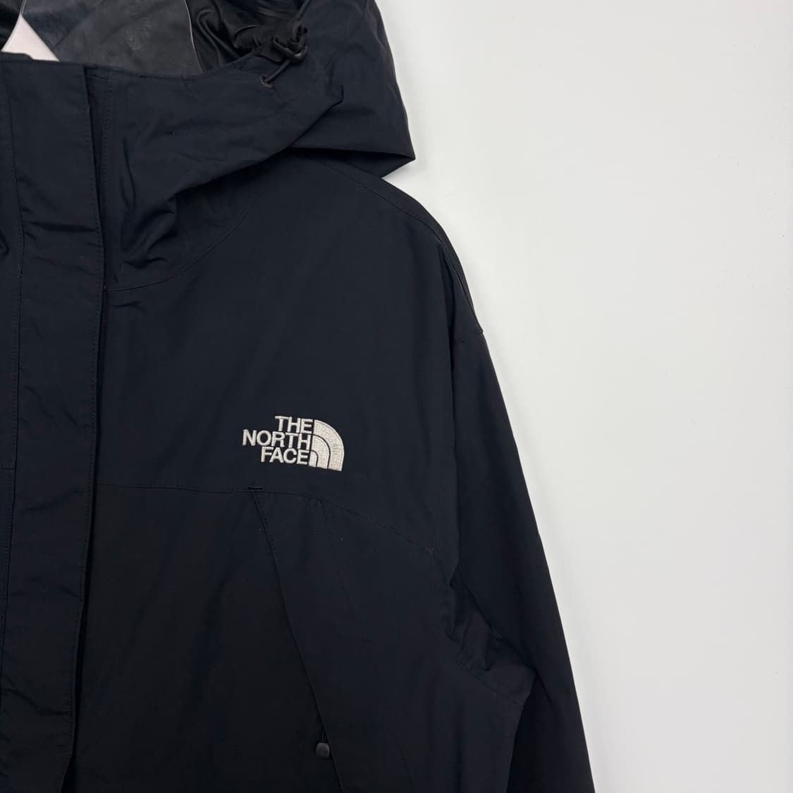 노스페이스 바람막이 자켓 상품이미지3