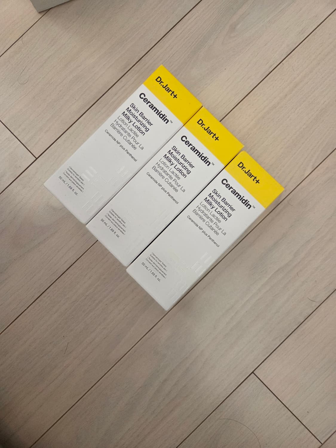 닥터자르트 밀키 로션 상품이미지1