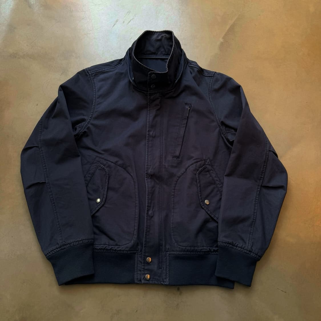 빔즈 밀리터리 베이스 후드 탈부착 크롭 자켓 상품이미지2