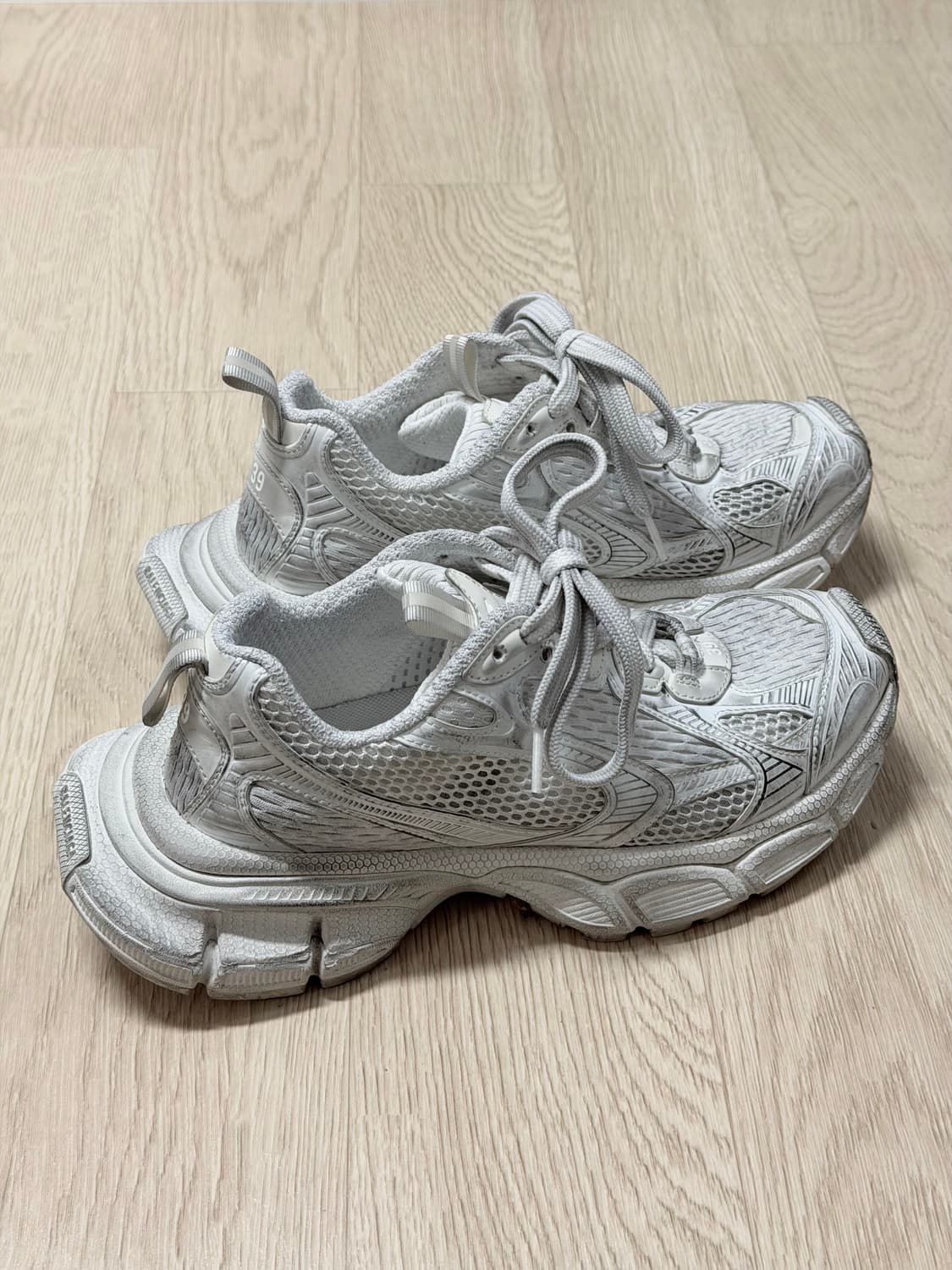 (39) 발렌시아가 3xl 스니커즈 화이트 올백 올화이트 상품이미지3