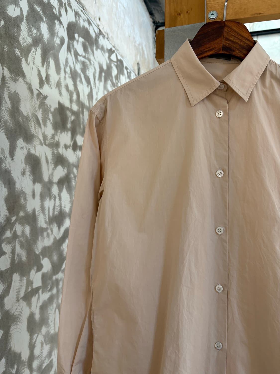 Bottega Venetta Beige Shirt 상품이미지2