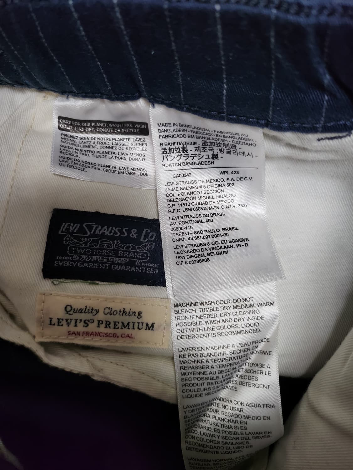 리바이스 스트라이프 네이비 치노 팬츠 상품이미지4