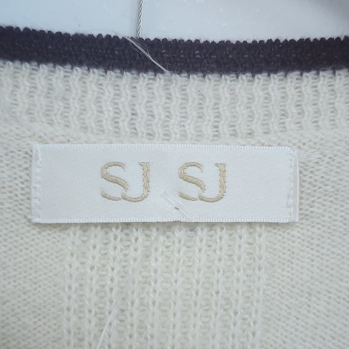 SJSJ 캐시미어 아이보리 라운드넥 긴팔 니트 상품이미지2