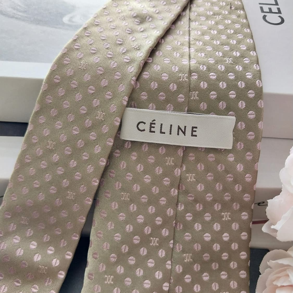 셀린느 실크 트리오페 로고 패턴 넥타이 8.5cm A+등급 K1301
 상품이미지6