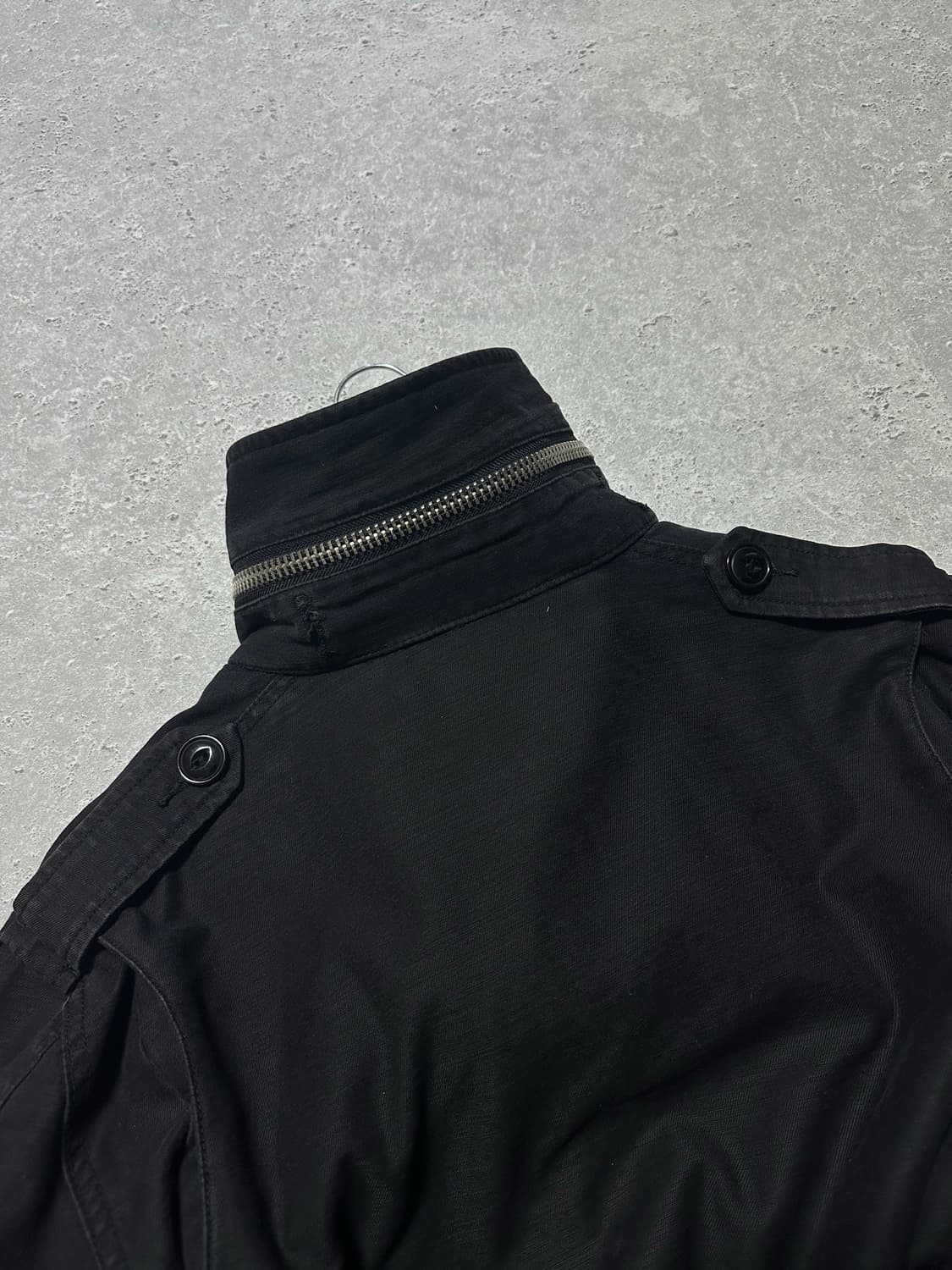 오베이 스몰로고 블랙 사파리 자켓 상품이미지5