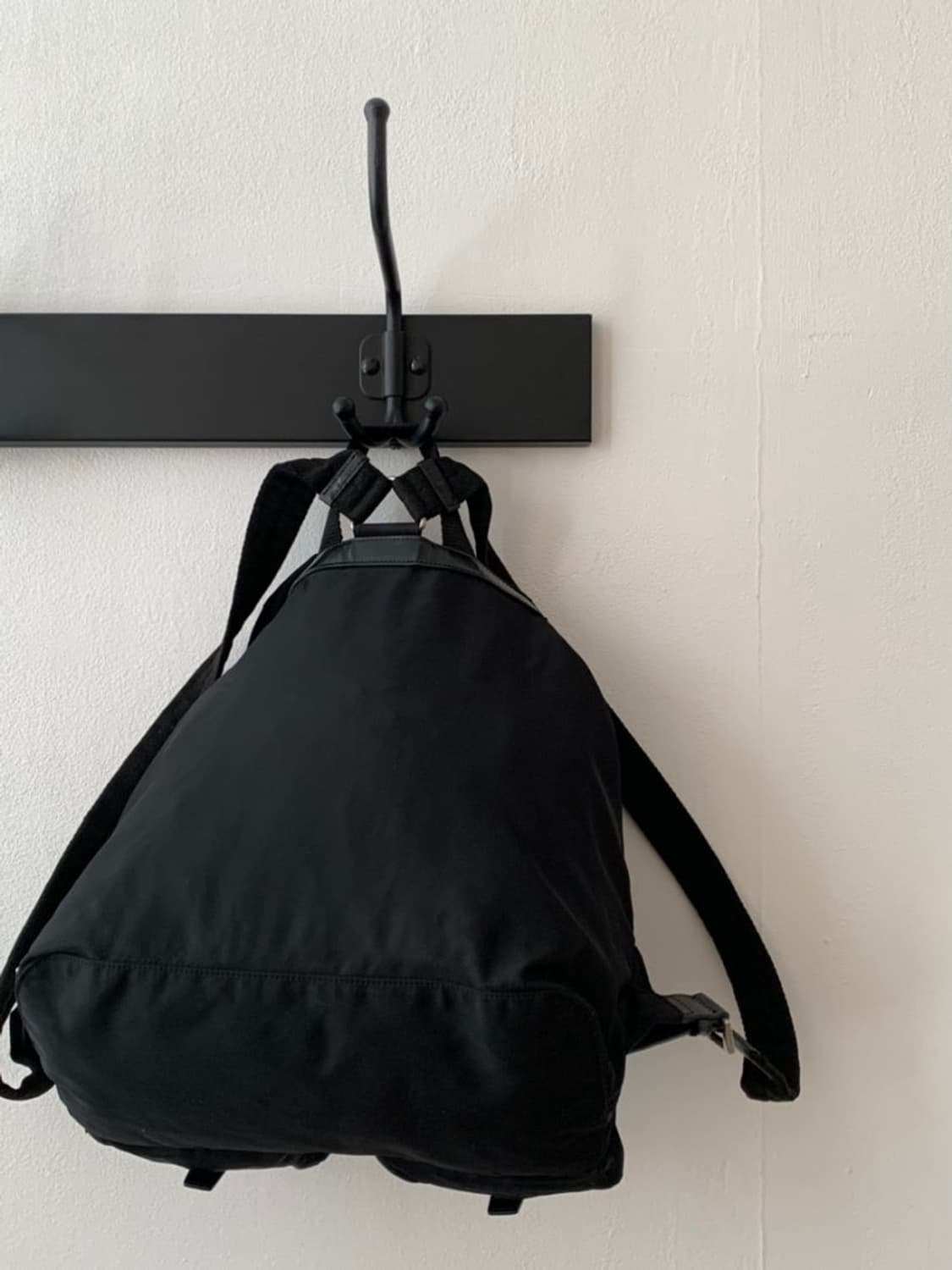 프라다 리나일론 백팩 (m) 블랙 -정품 상품이미지2