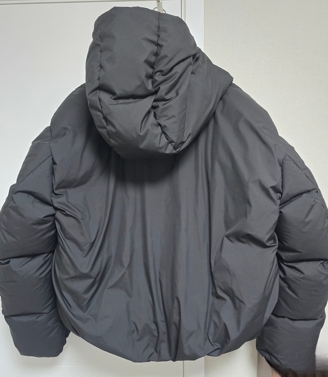 아모멘토 후디드 다운 푸퍼(HOODED DOWN PUFFER) 블랙 M 상품이미지4