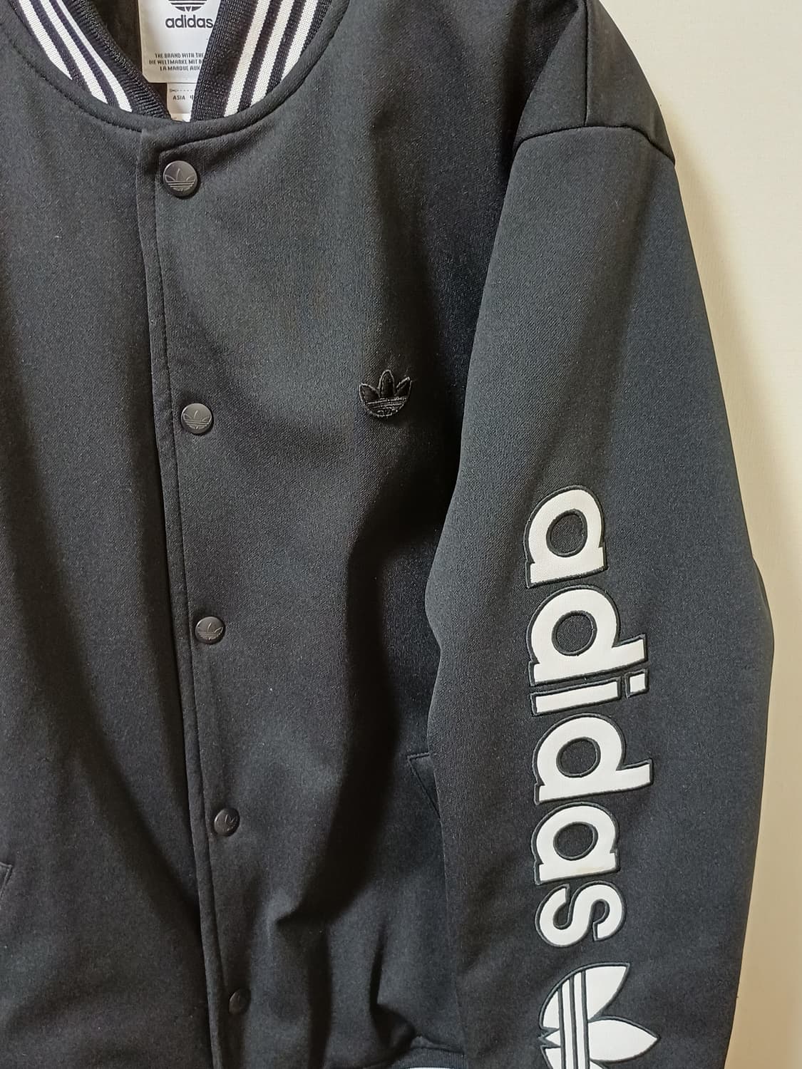 아디다스 바시티 붐버 누빔 자켓 상품이미지6