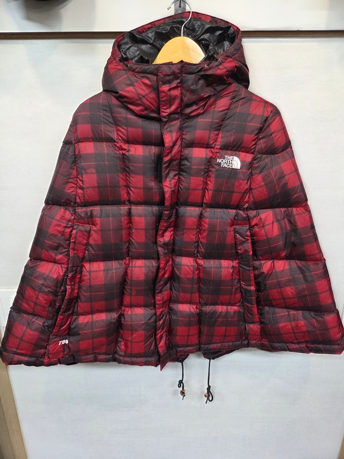 노스페이스 700 판초 체크 구스다운 패딩 90 상품이미지1