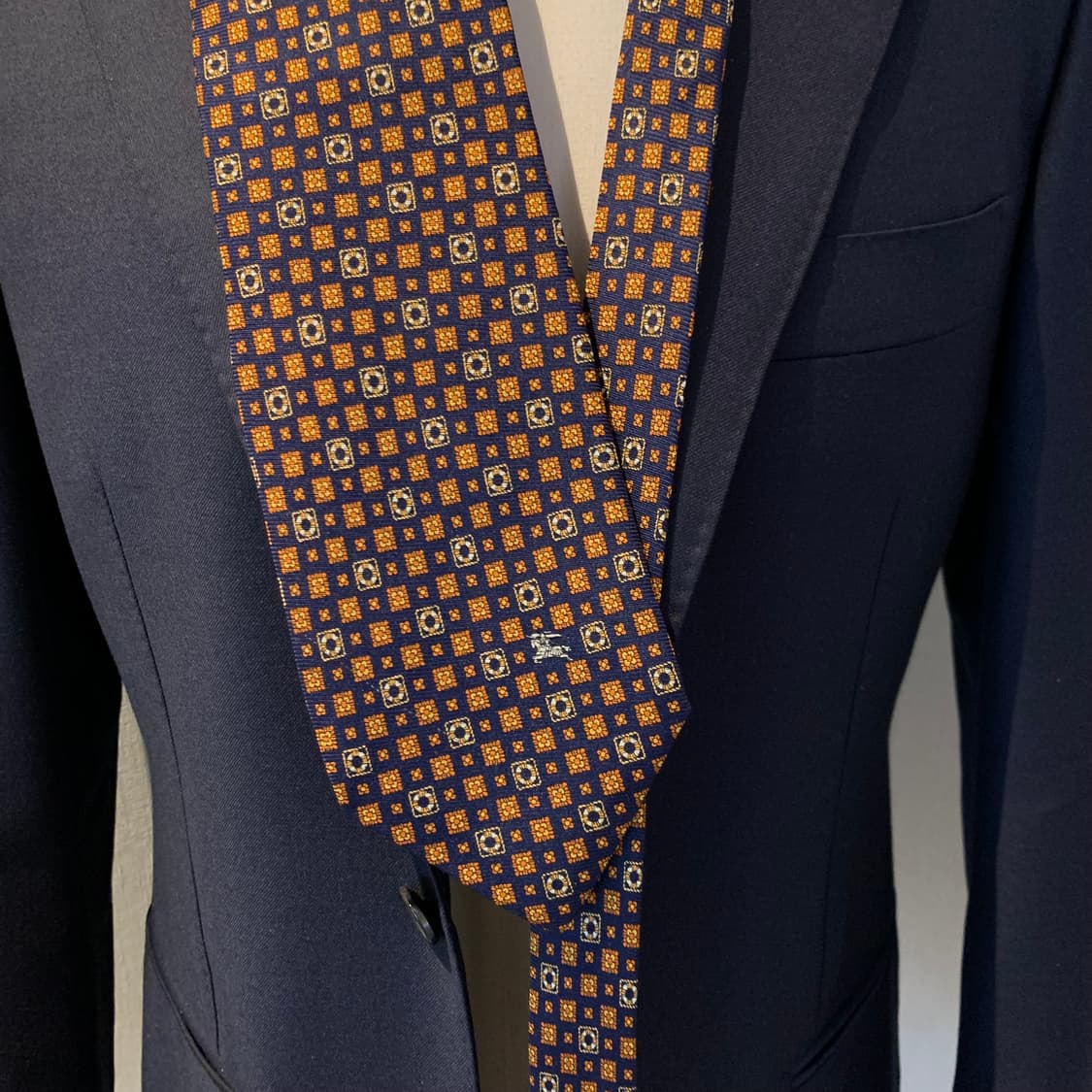 버버리(BURBERRY) 기하학적패턴 클래식 명품넥타이 A+등급 상품이미지2