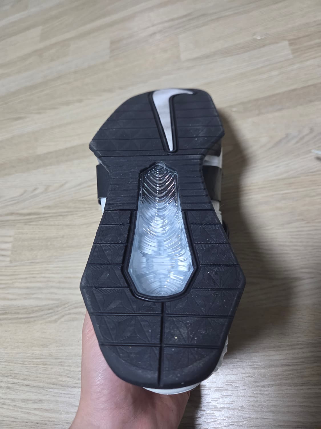 나이키 로말레오4 화이트 270 상품이미지4