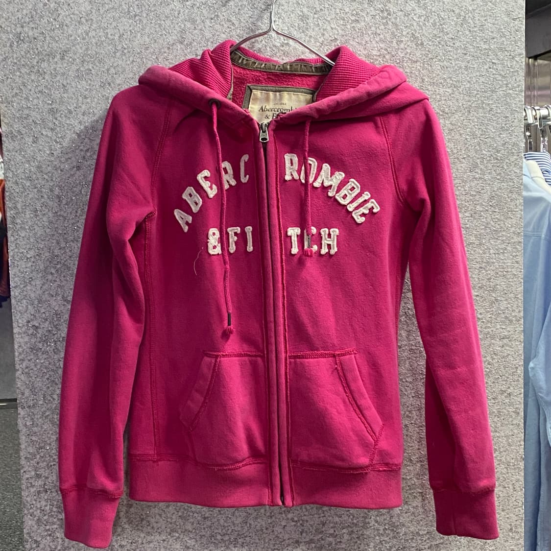 아베크롬비 스펠아웃 빅로고 핑크 후드 집업 B3190 상품이미지2