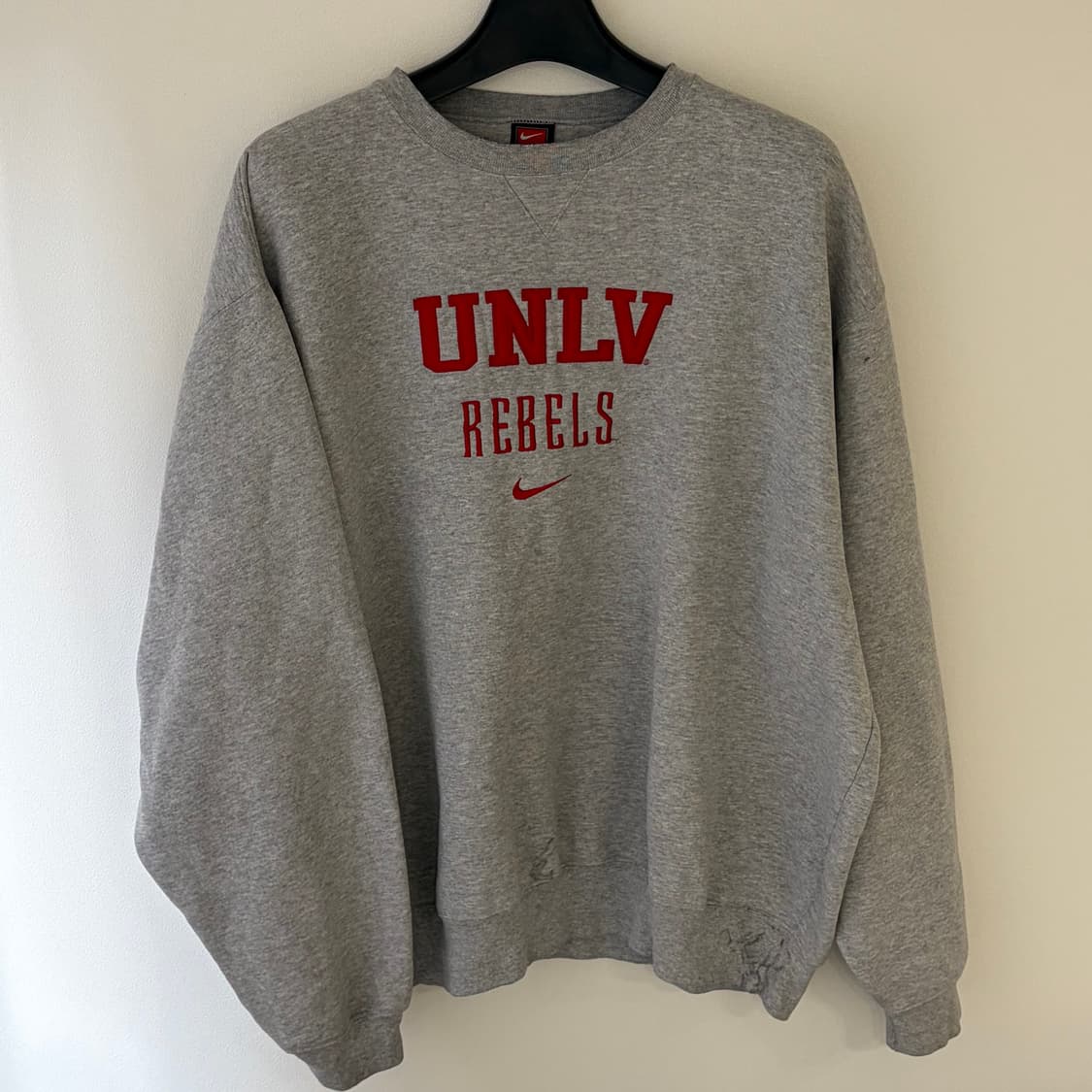 90s 올드 나이키 UNLV REBELS 팀 스웻셔츠 상품이미지1