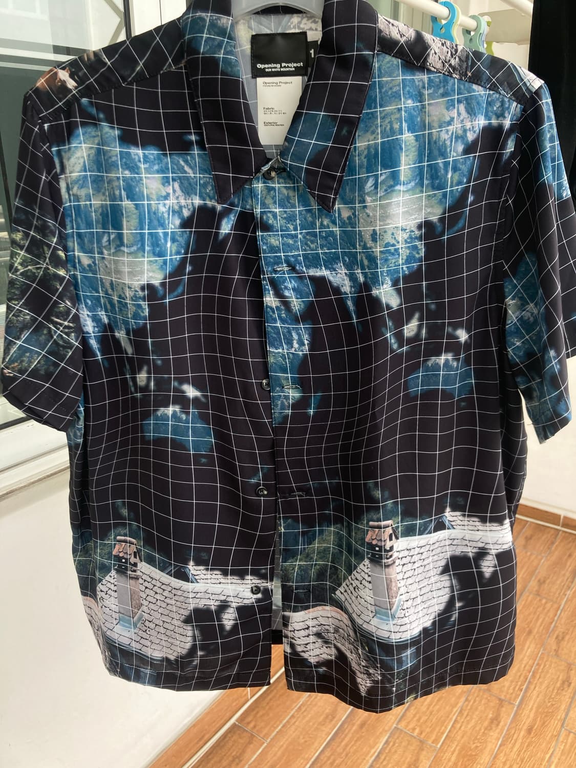 오프닝프로젝트 하프셔츠 상품이미지1