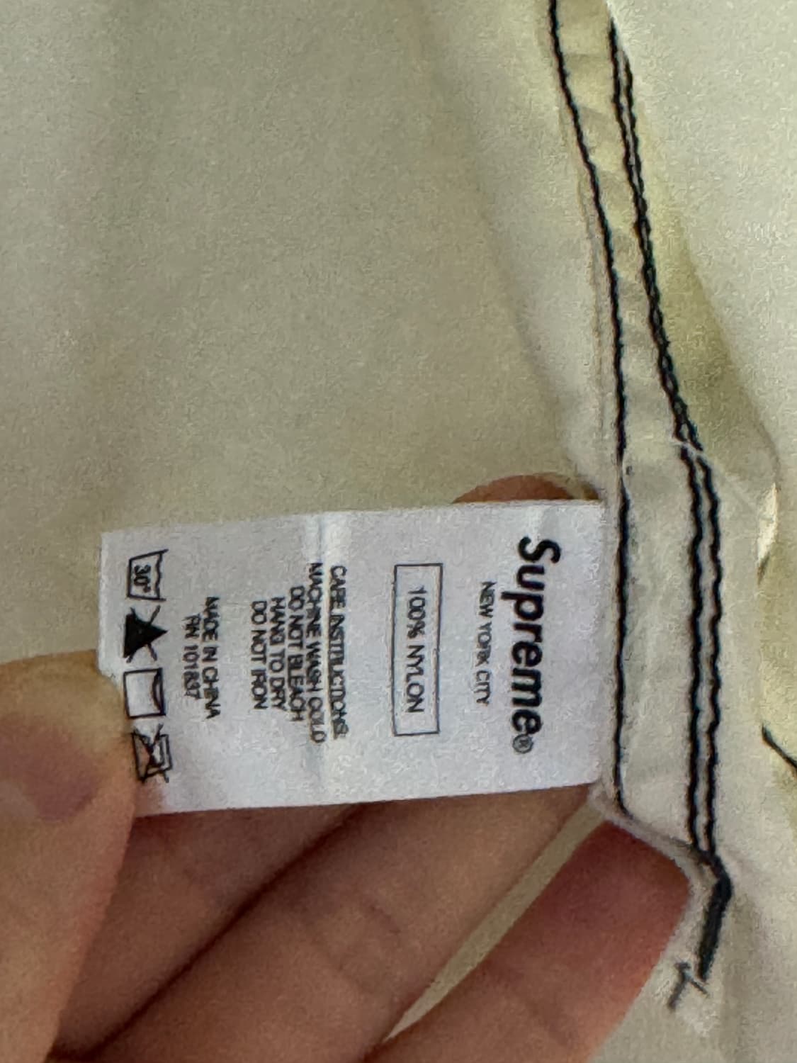 슈프림 초어 자켓 화이트 상품이미지7