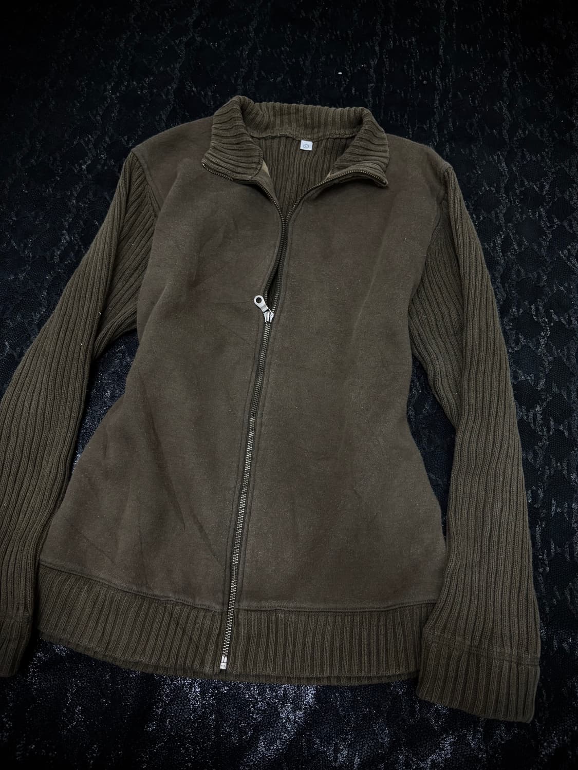 Grunge&Minimal Mood Knit Khaki Zip Up 상품이미지2