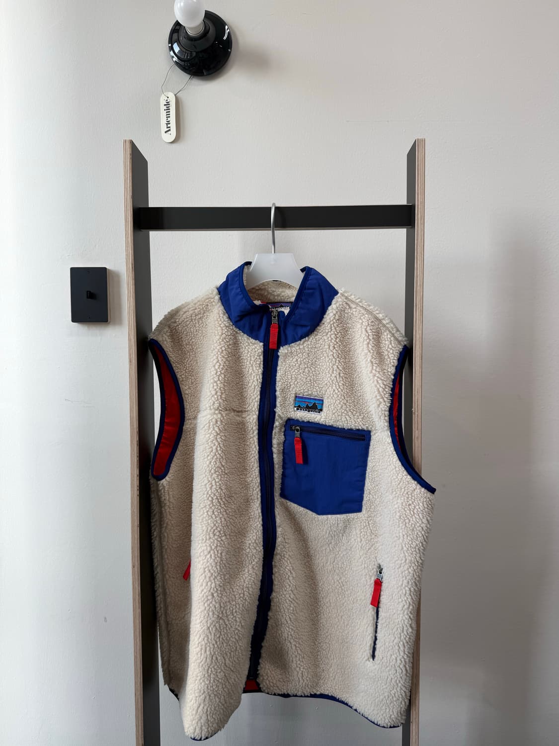 파타고니아 클래식 레트로X 다크 내츄럴 상품이미지1