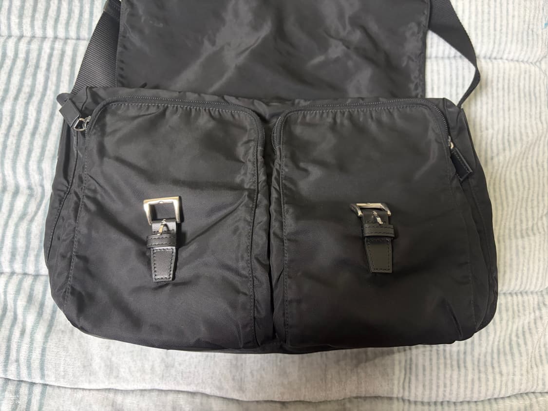 프라다PRADA 투버클 포코노 크로스백 상품이미지4