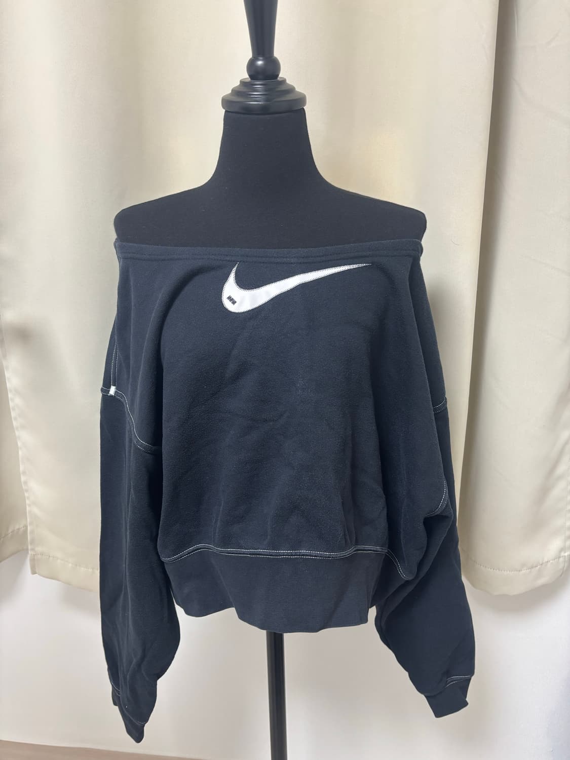 나이키 오프숄더 상품이미지2