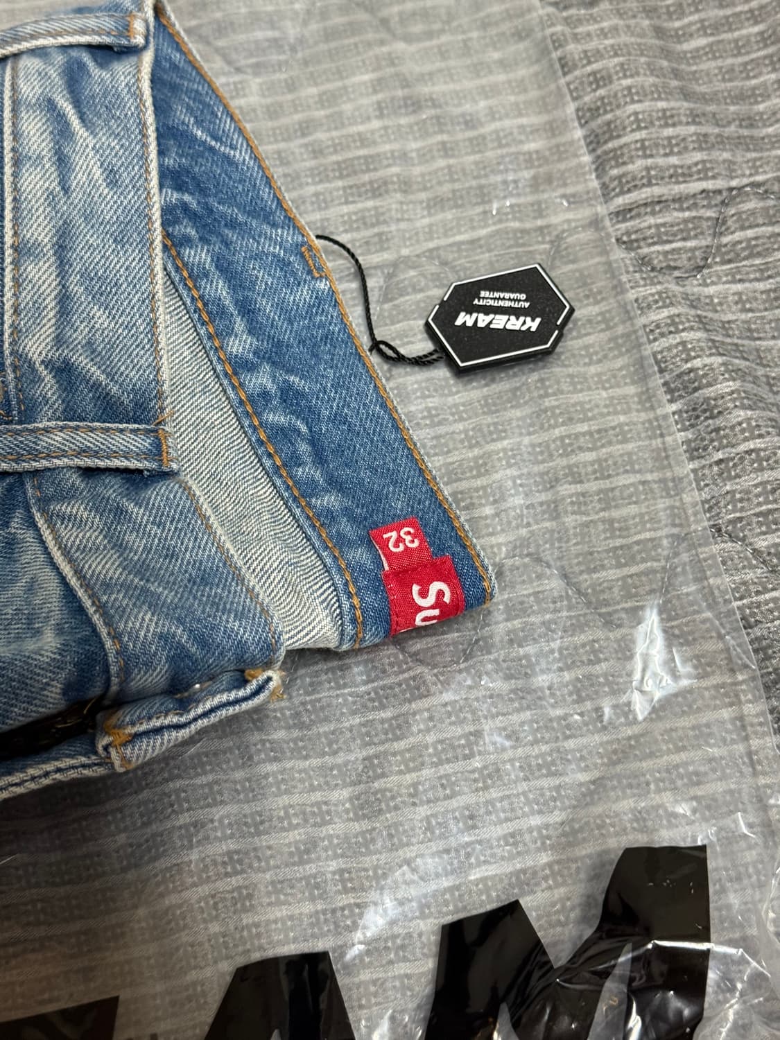 32] 슈프림 더블 니 페인터 팬츠 워시드 블루 - 23SS 상품이미지7