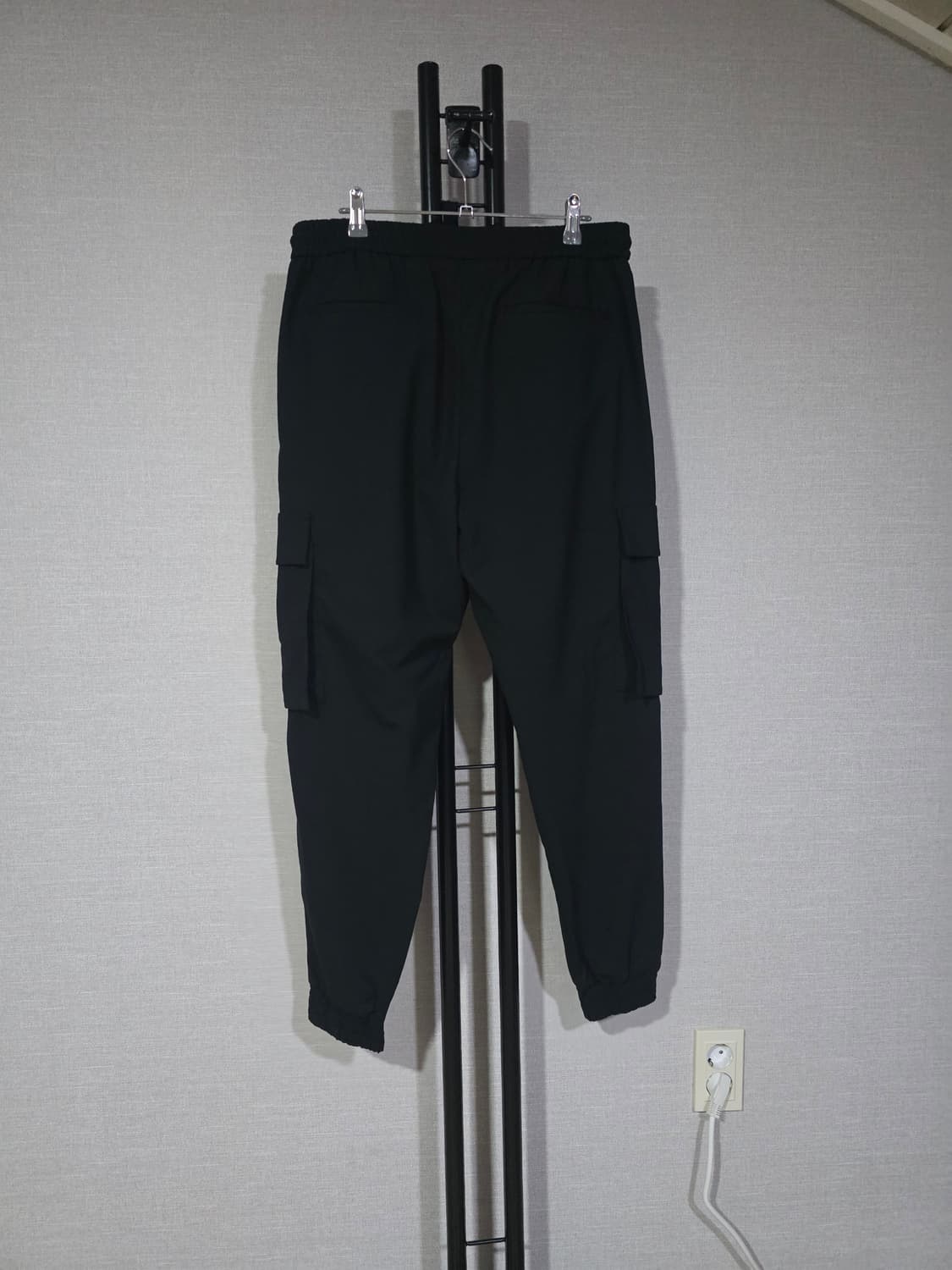 준지 드로스트링 카고 팬츠 블랙 48 (34) 상품이미지3