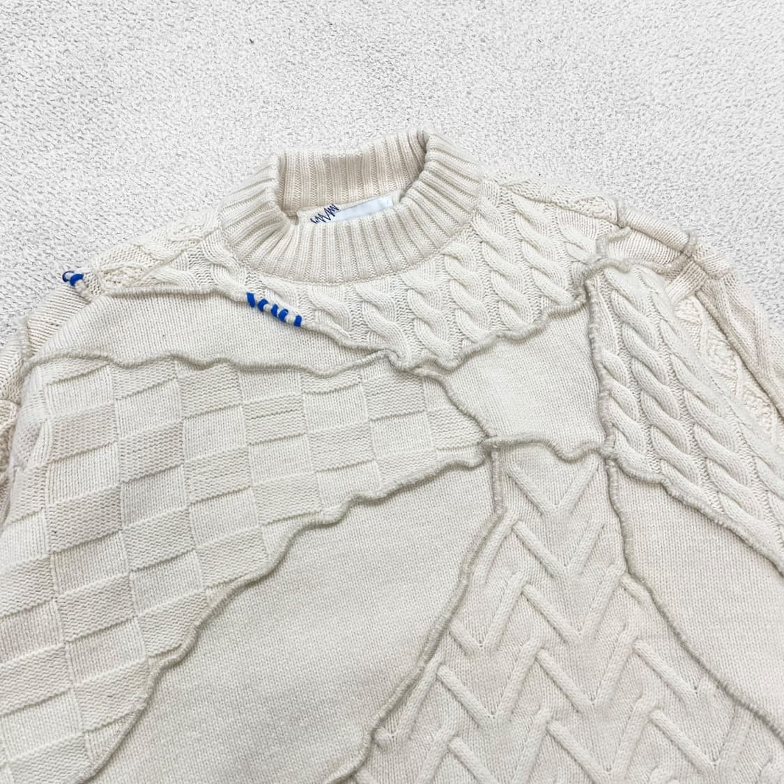 아더에러 x 자라 패치워크 오버사이즈 니트 크림 상품이미지2