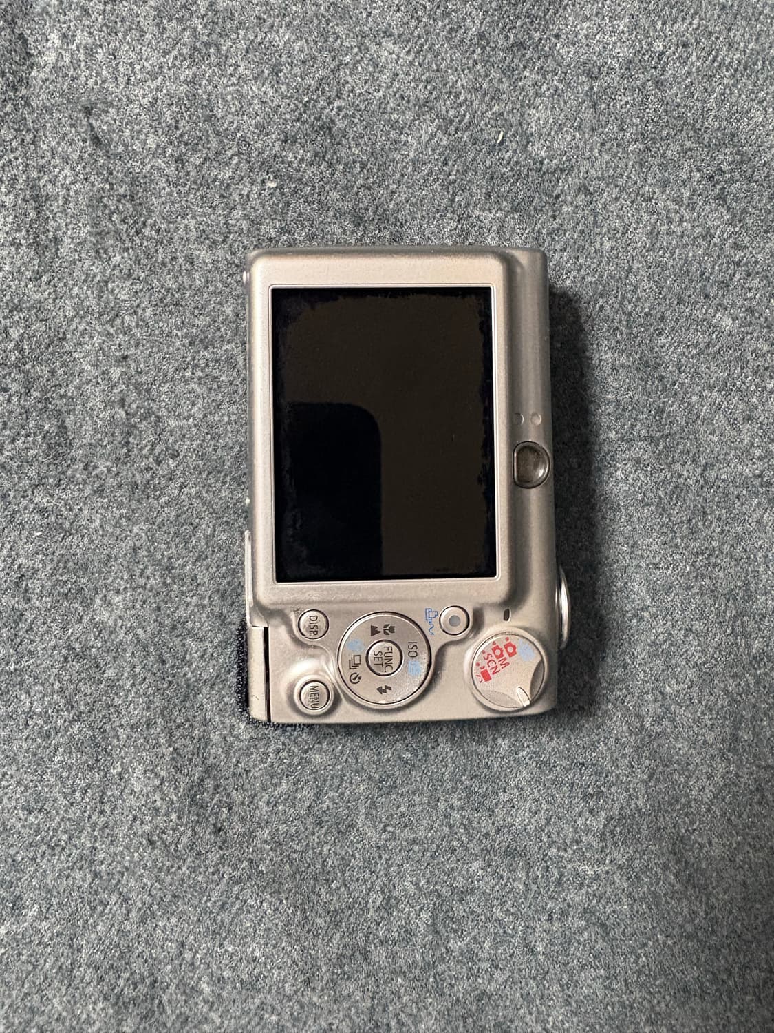 캐논 익서스 750(ixus750) 원희 디카 판매합니다. 상품이미지3