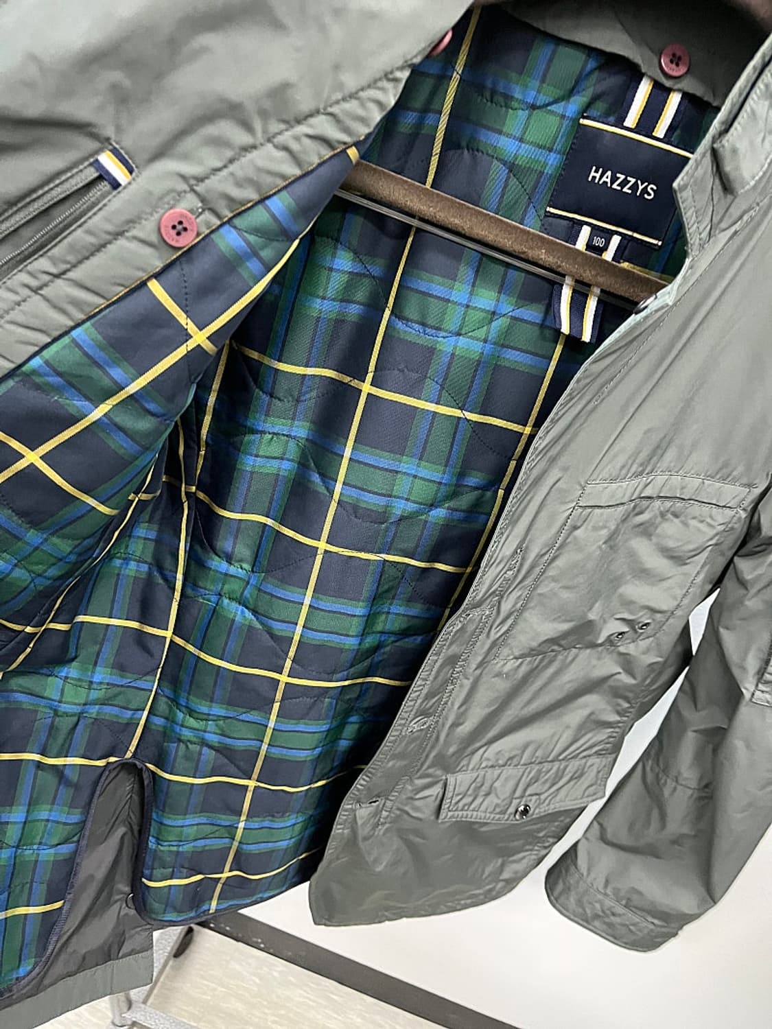 100) 헤지스 내피 봄자켓  상품이미지6