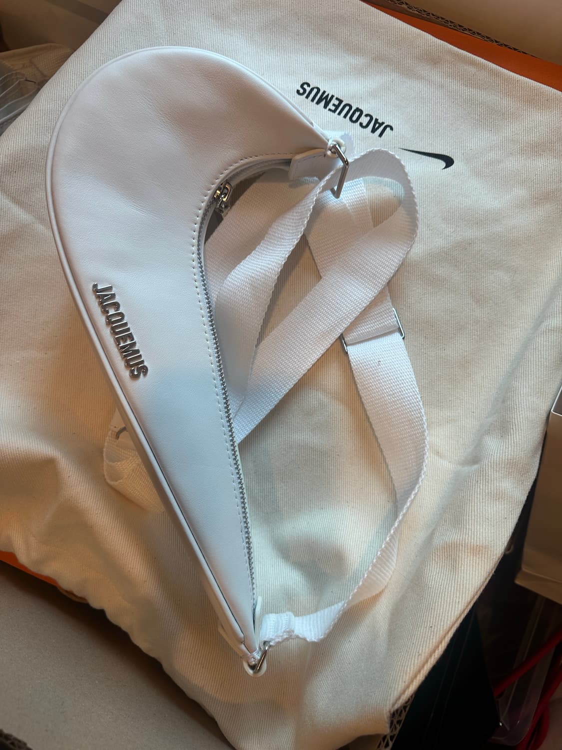 자크뮈스 나이키 상품이미지3