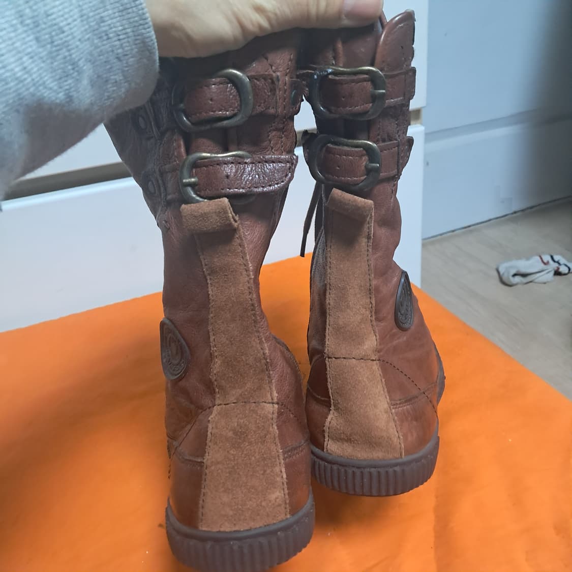 (거의새제품)파토갸스 가죽 하이탑 스니커즈 부츠 240 상품이미지5