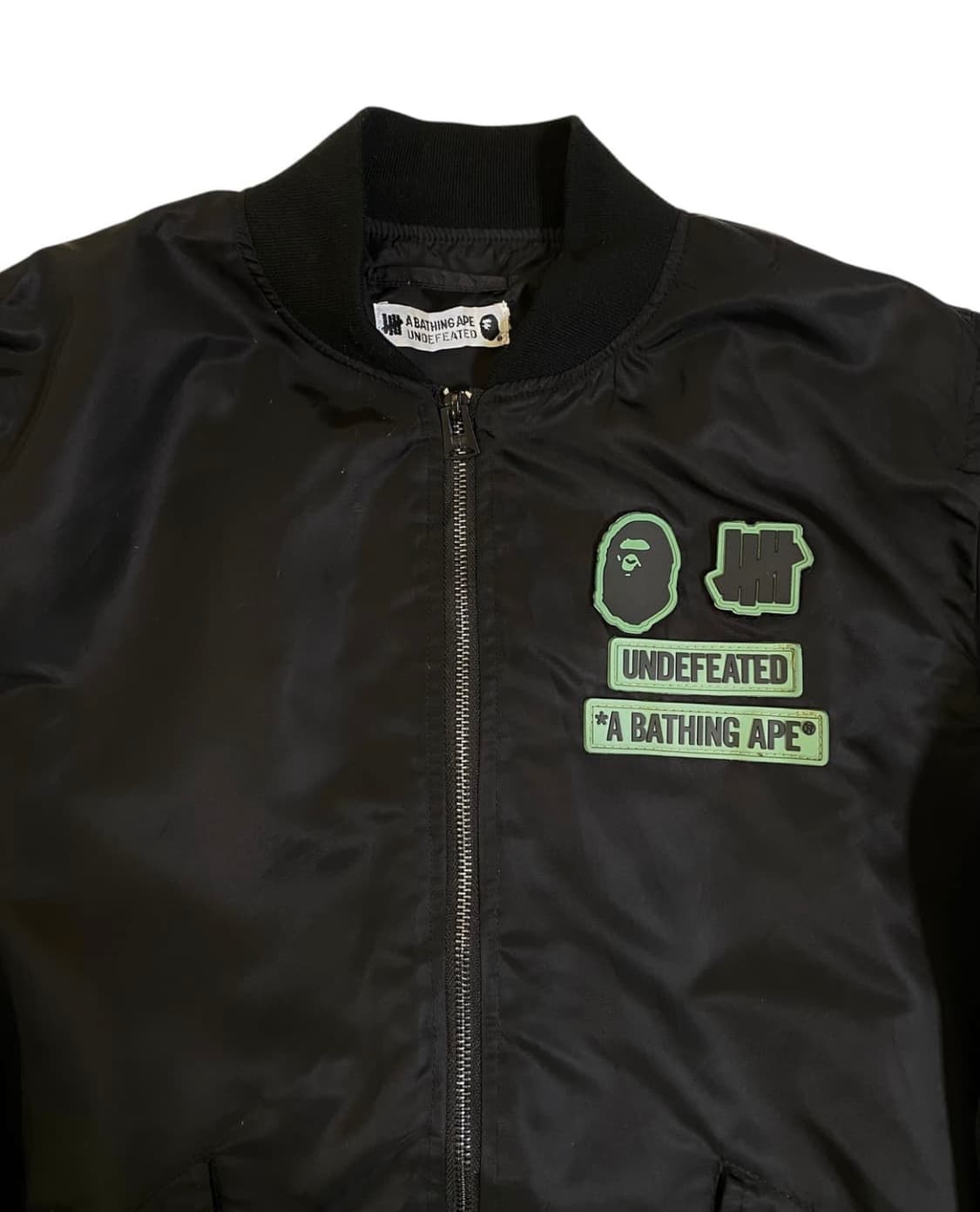 Bape x Undefeated 베이프 x 언디피티드 ma-1 점퍼 상품이미지3