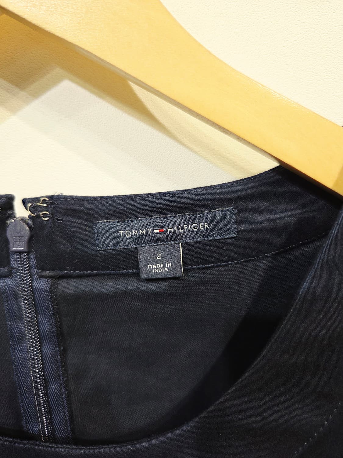 타미힐피거 네이비 민소매 드레스_호칭2 상품이미지5