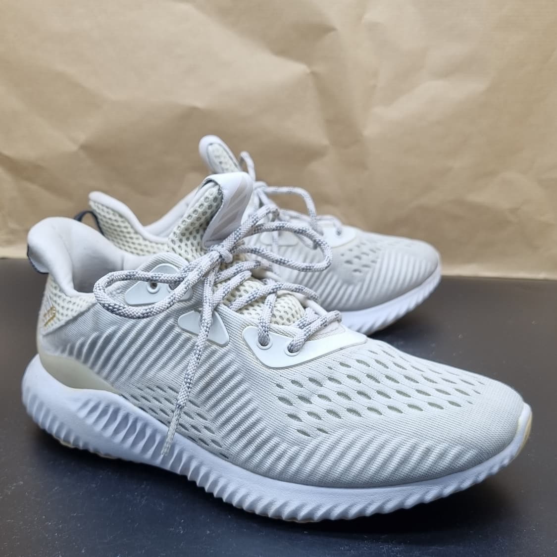 아디다스 알파바운스 여성운동화235 상품이미지1