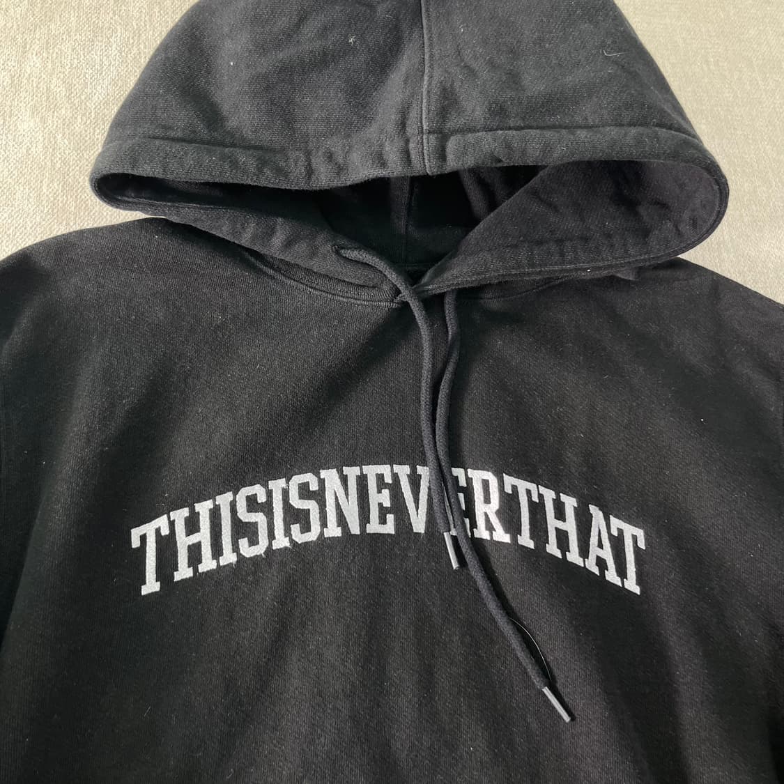 100 디스이즈네버댓 빅로고 후드티 상품이미지2