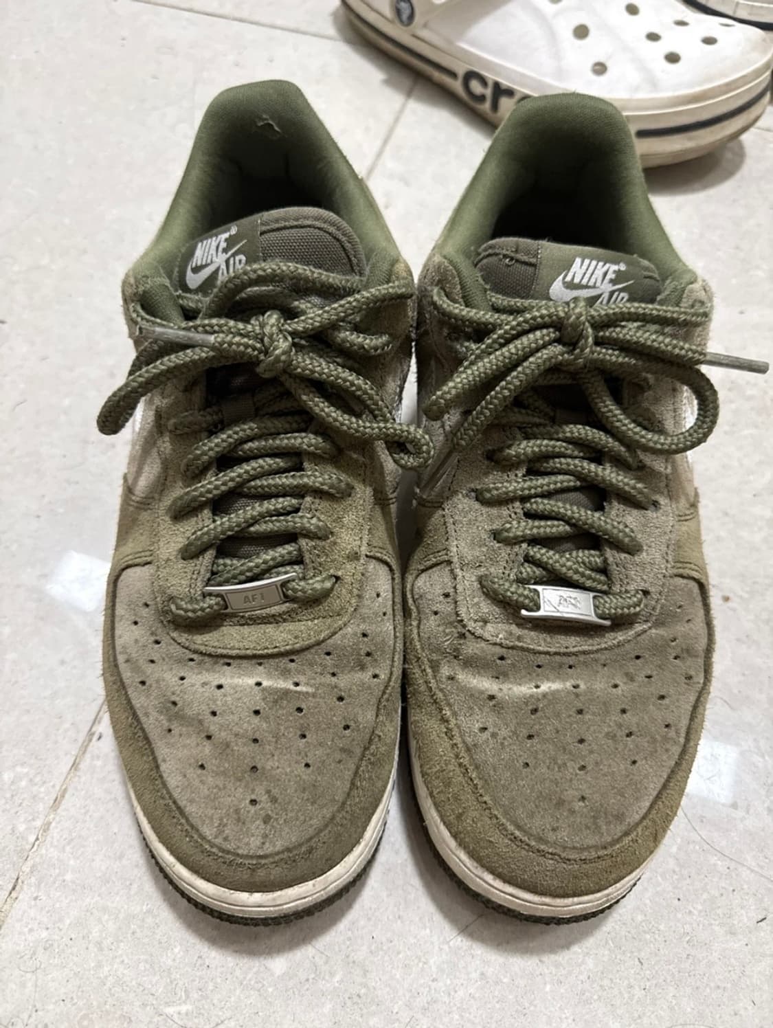나이키 에어포스 올리브 상품이미지1