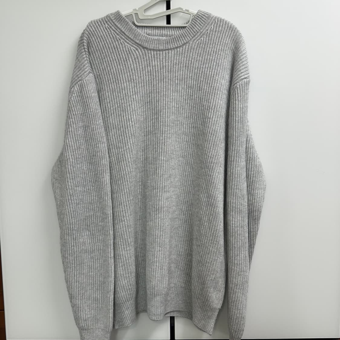 Zara 자라 맨 라운드 오버핏 그레이 니트 44,XL 상품이미지1
