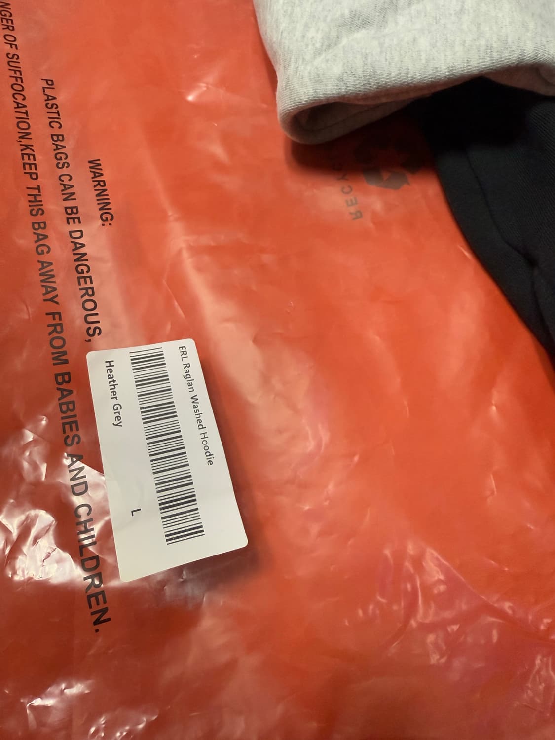 (L) ERL 레글런 후디 초판 상품이미지3