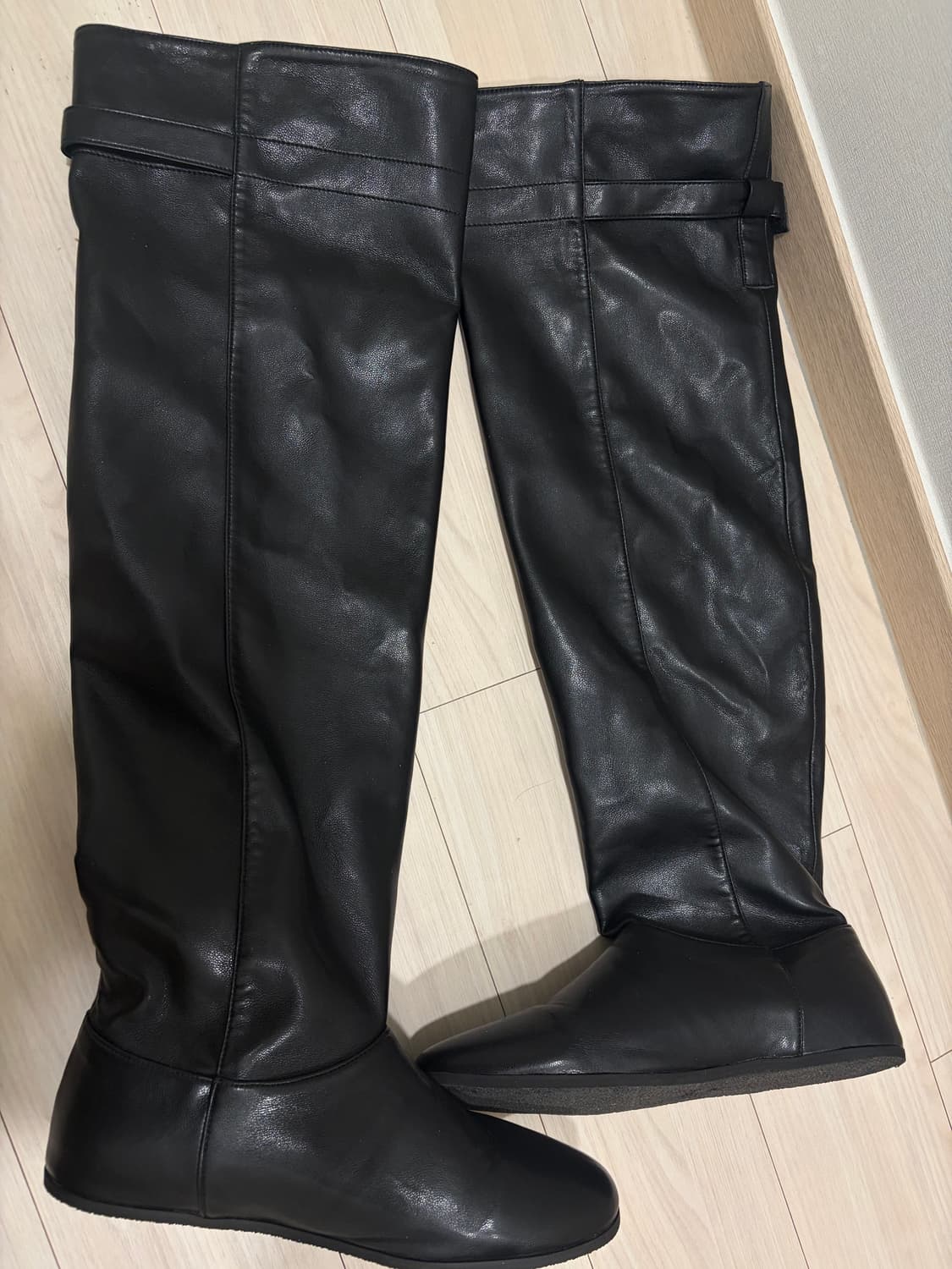 코르베 노아 슬릿 부츠 상품이미지3