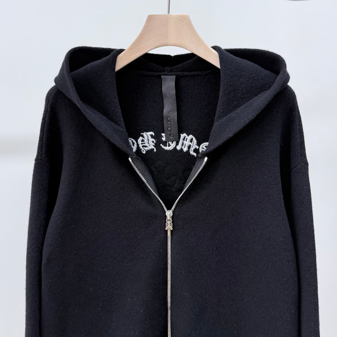 [S+급/XL] 크롬하츠  레더패치 세메터리 캐시미어 후드집업 블랙 상품이미지5