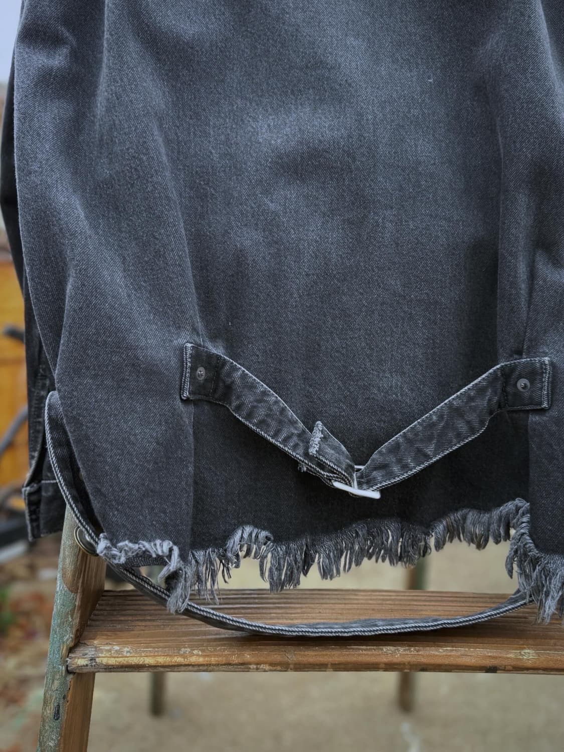 Mihara Yasuhiro Distressed Denim Trucker 상품이미지6