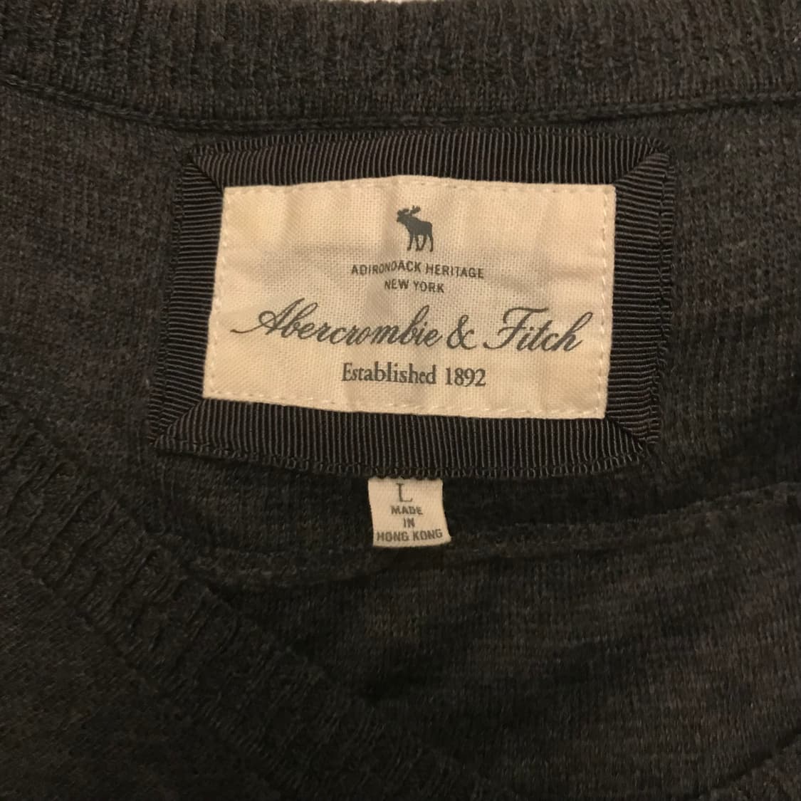 Abercrombie 아베크롬비 차콜 시스루 니트 상품이미지5