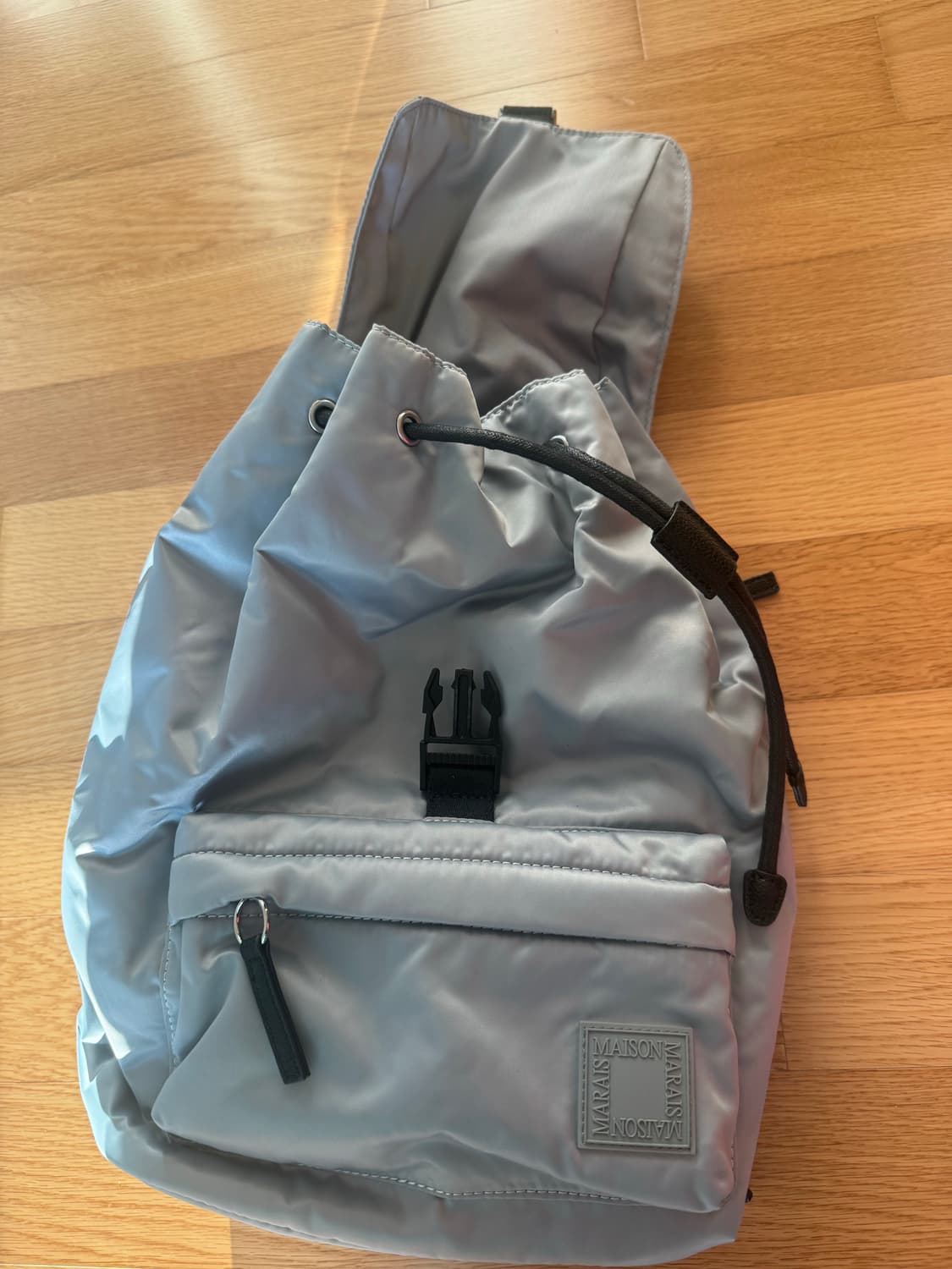 매종마레 버클 나일론 백팩 라이트그레이 상품이미지8