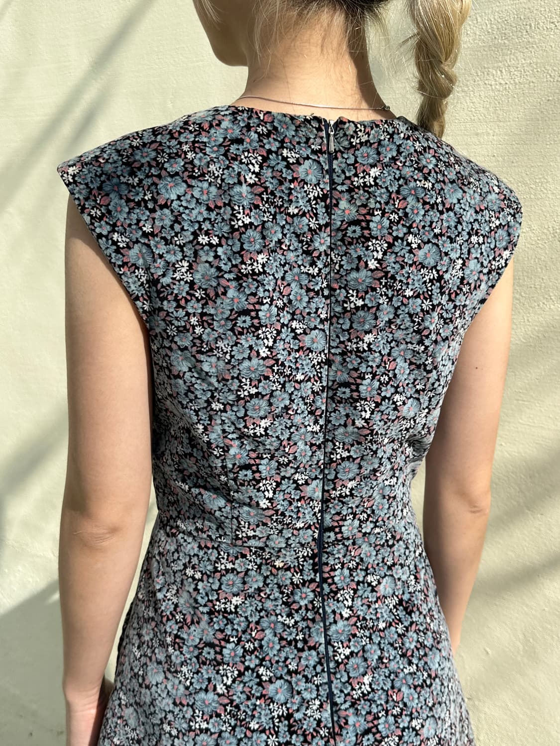 스퀘어넥 코듀로이 플로럴 원피스 상품이미지8